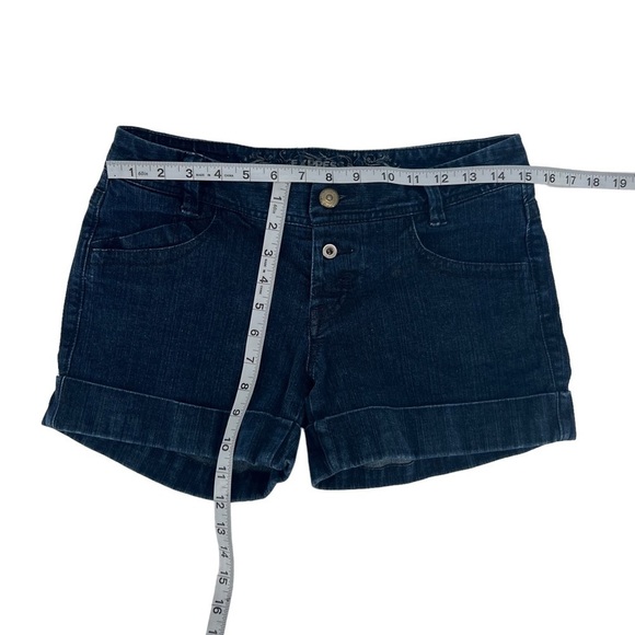 Express Jeans Cuffed Hem Button Fly Jean Shorts Size 4 Women’s - Picture 6 of 7